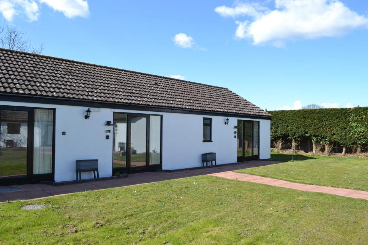 Number 4 - Lytton Tree Lodge, Reydon, Southwold Buitenkant foto