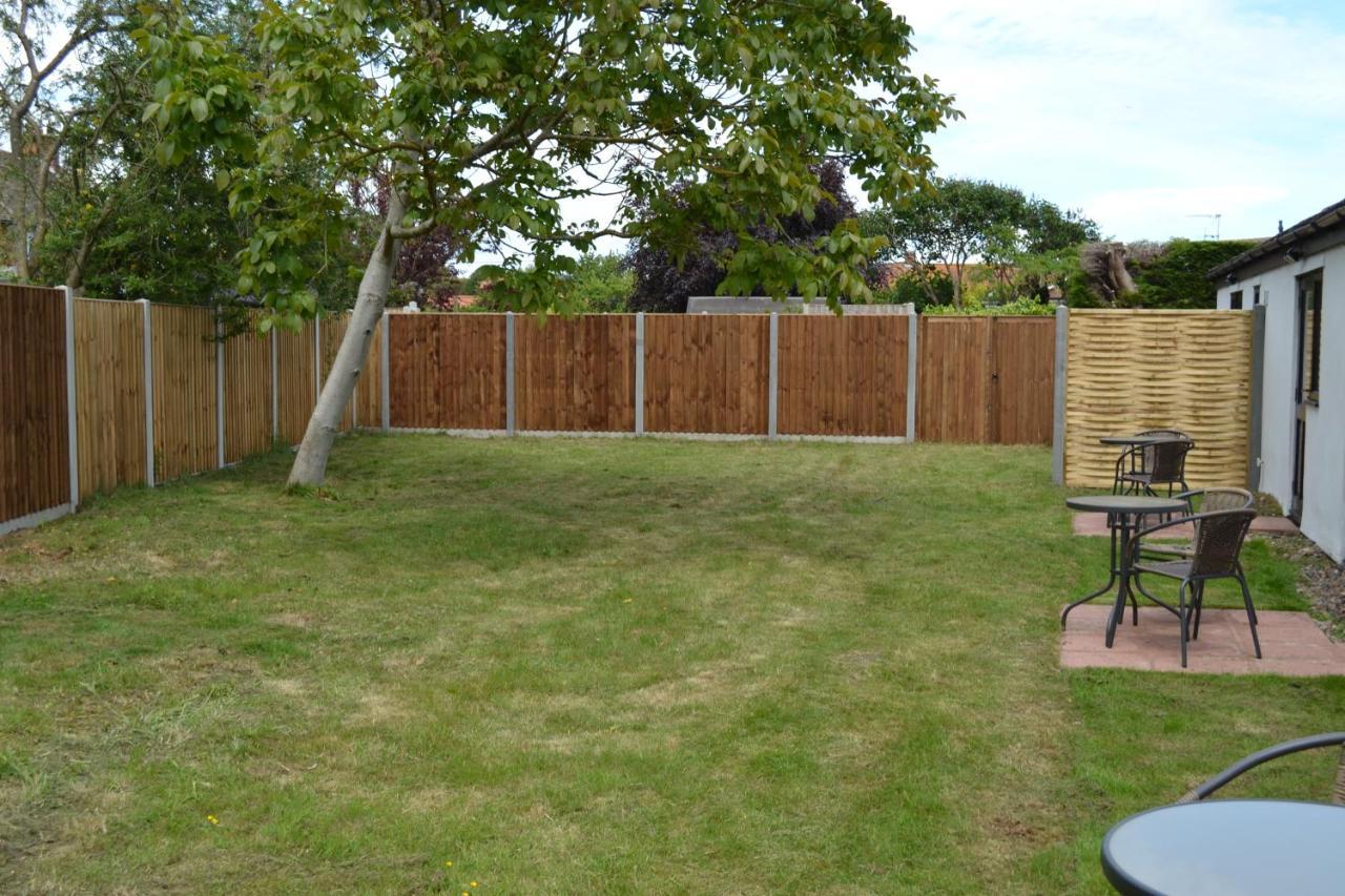 Number 4 - Lytton Tree Lodge, Reydon, Southwold Buitenkant foto